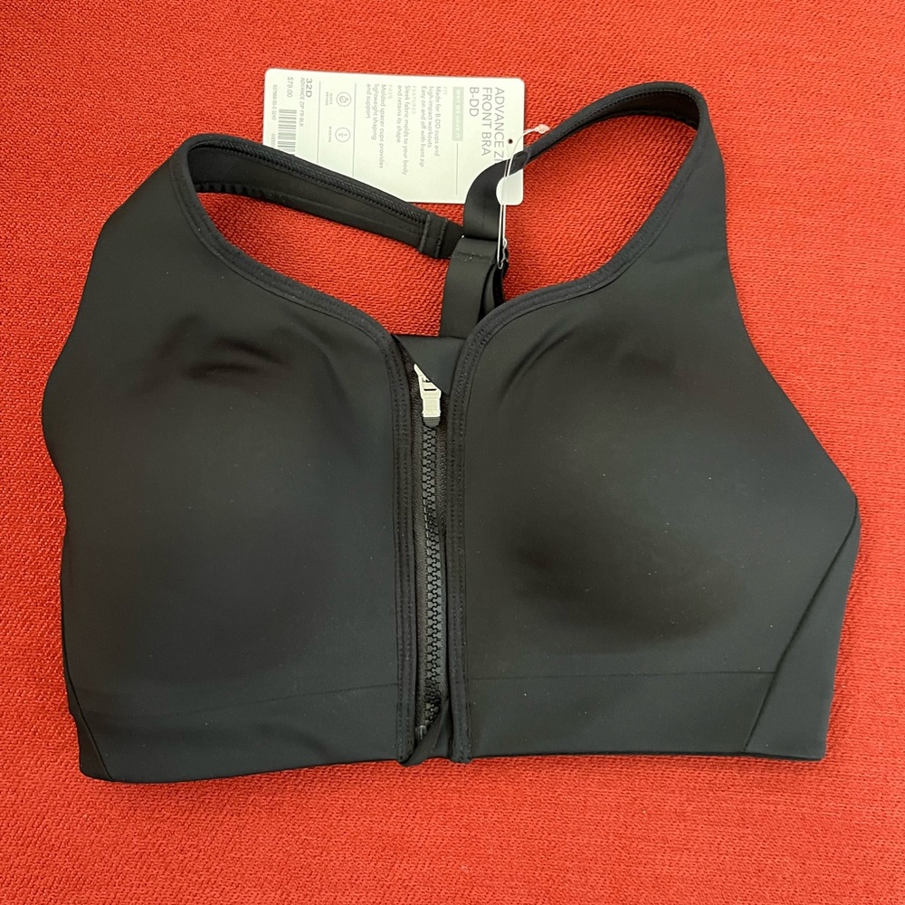Athleta Advance Zip Front Bra. 32D